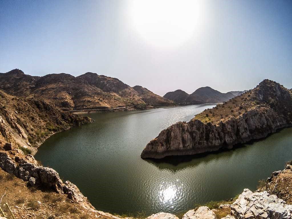 pre wedding location in udaipur