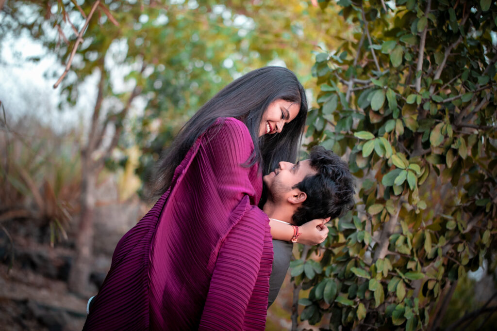 Pin by Kalpesh Parakh on my prewedding | Wedding photoshoot poses, Wedding  photoshoot, Wedding photos poses