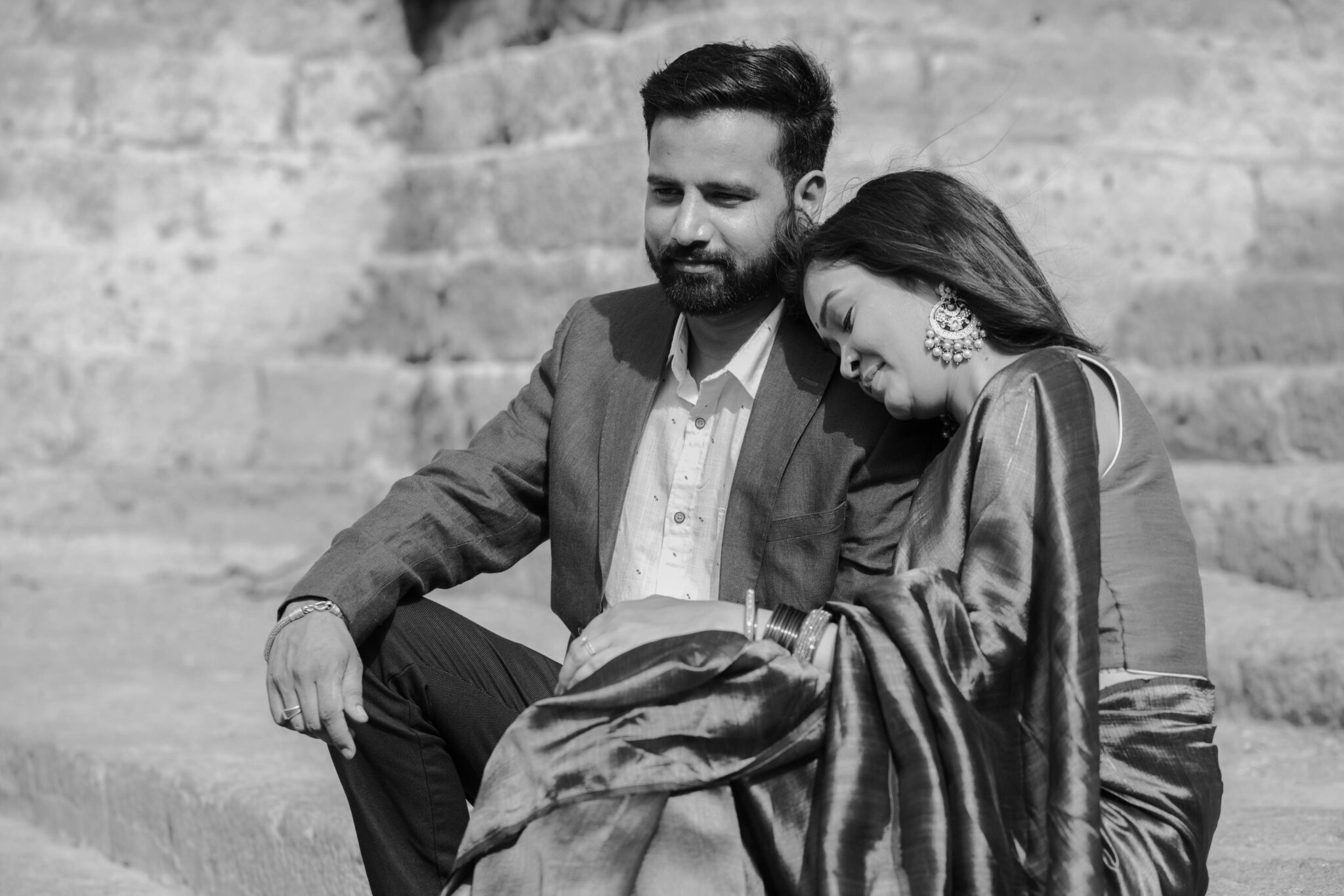 Best Pre Wedding Photoshoot poses in 2022