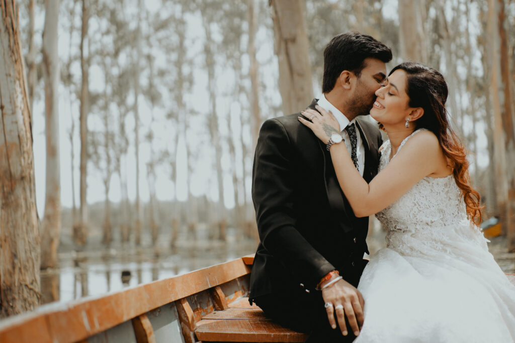 Premium Photo | Portrait of young happy couple in love smiling and  embracing in garden sweet lovers wearing in stylish dark sunglasses and  casual clothes posing and looking at camera at daytime