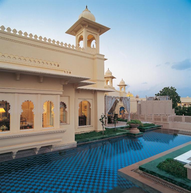 Udai Vilas Oberoi resort hotel Udaipur Lake Udaipur Rajasthan