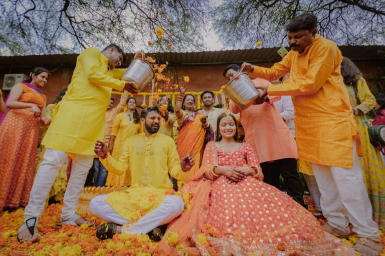Haldi poses ideas | indian wedding photography