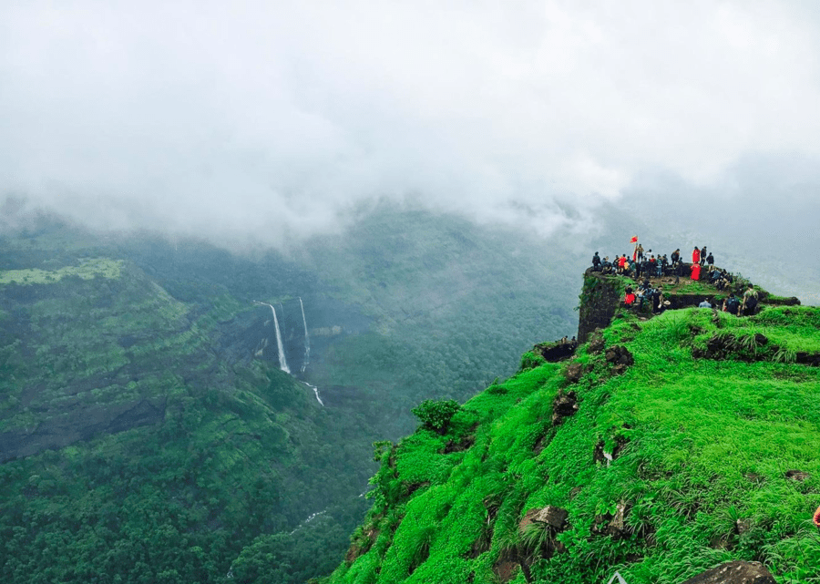 Top Pre Wedding shoot in Lonavala