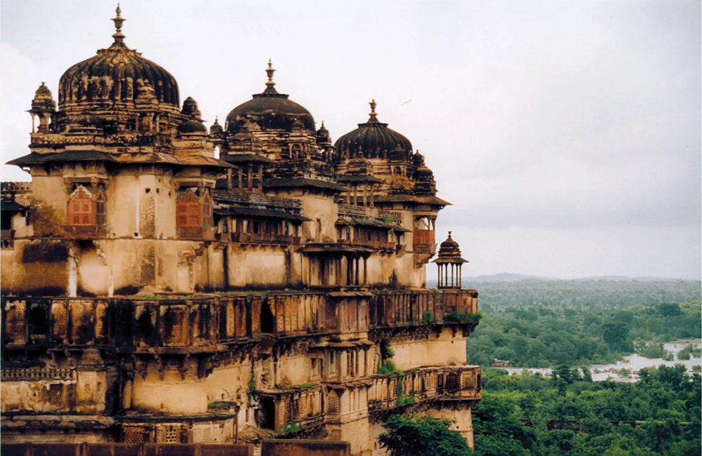 places for pre wedding shoot in Orchha